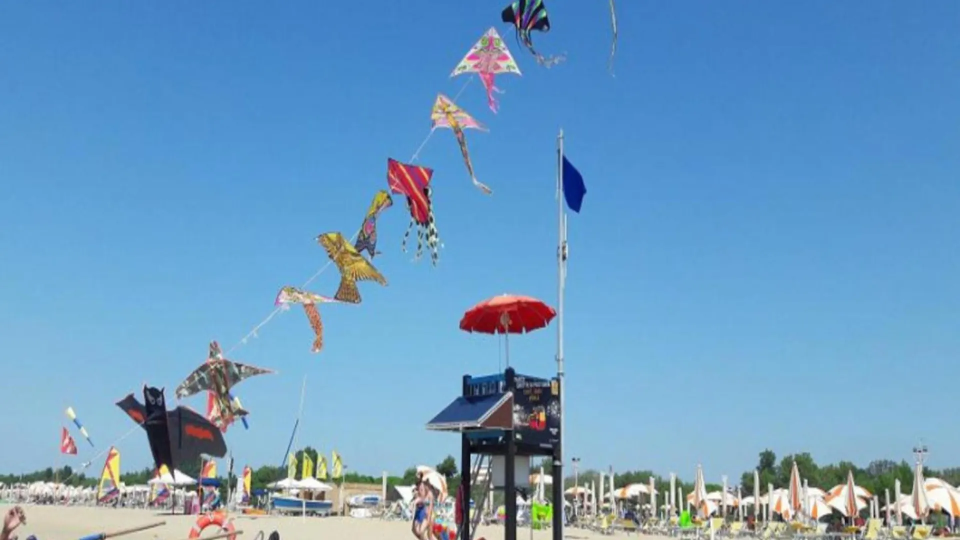 Villa With Private Garden And Beach Place Bibione 0*,