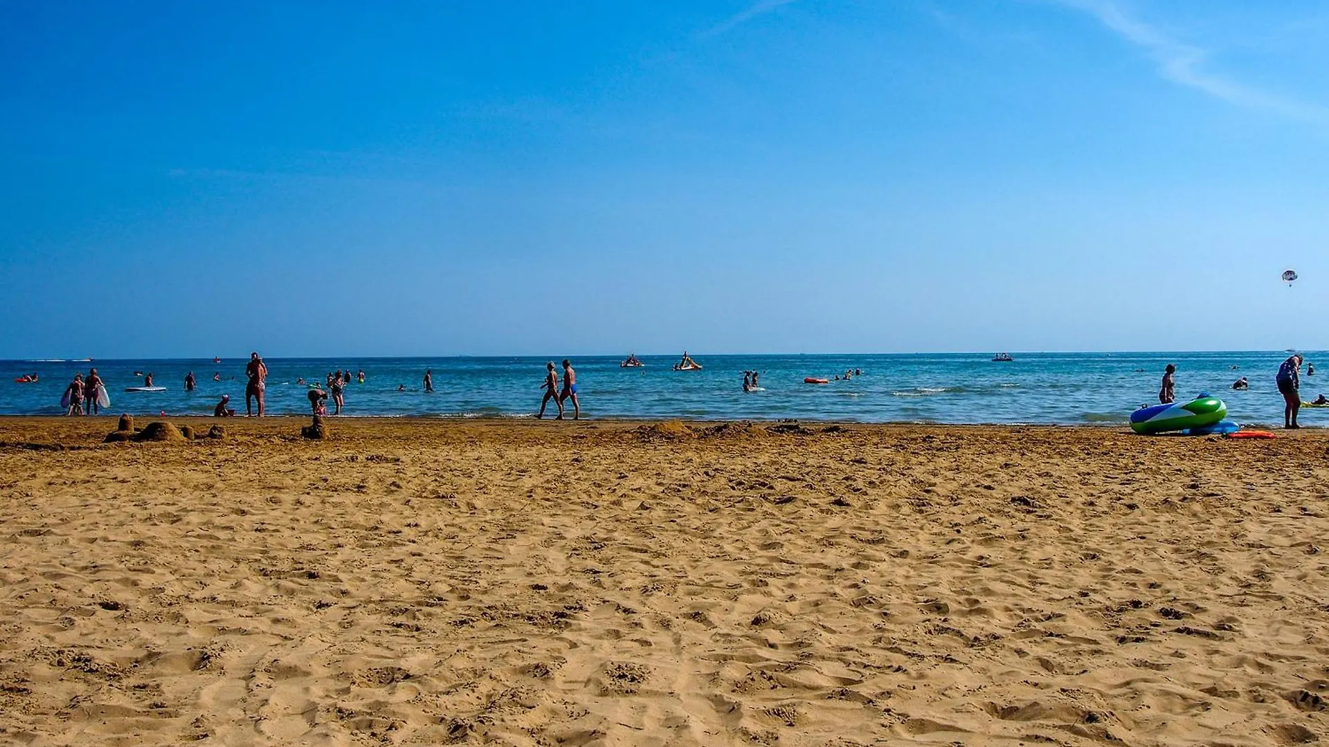 Villa With Private Garden And Beach Place Bibione